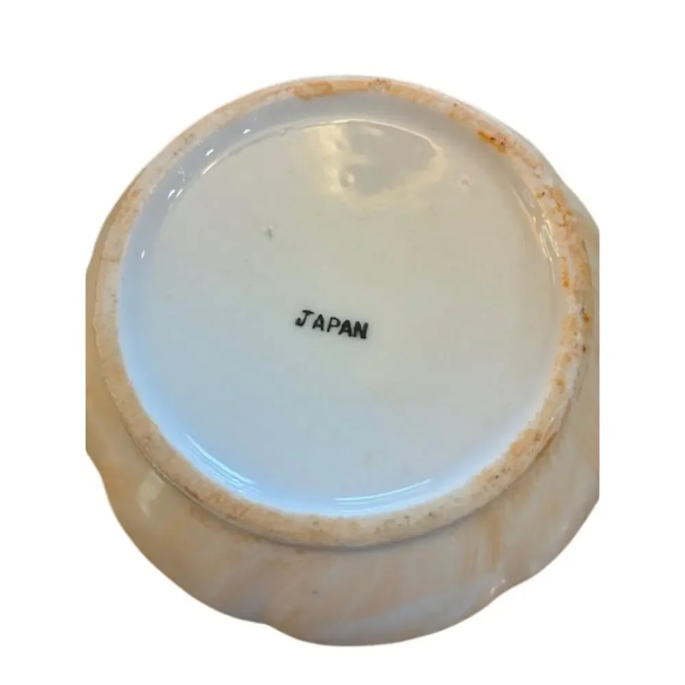 VINTAGE PORCELAIN Pitcher &‎ Wash Basin